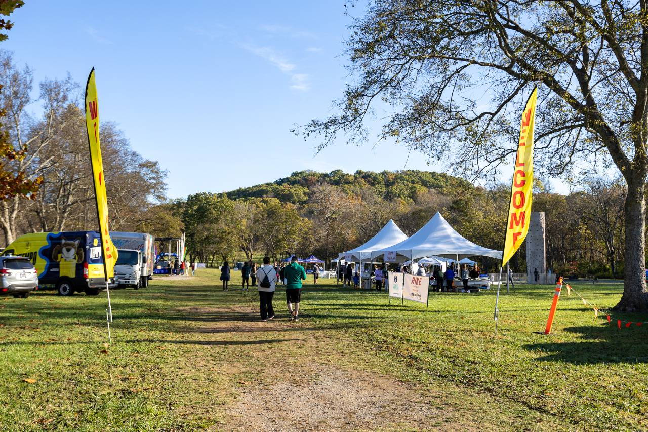 Shield for Shelter Solaren Serves Safe Haven for its 20th Annual Hike Shield for Shelter Solaren Serves Safe Haven for its 20th Annual Hike